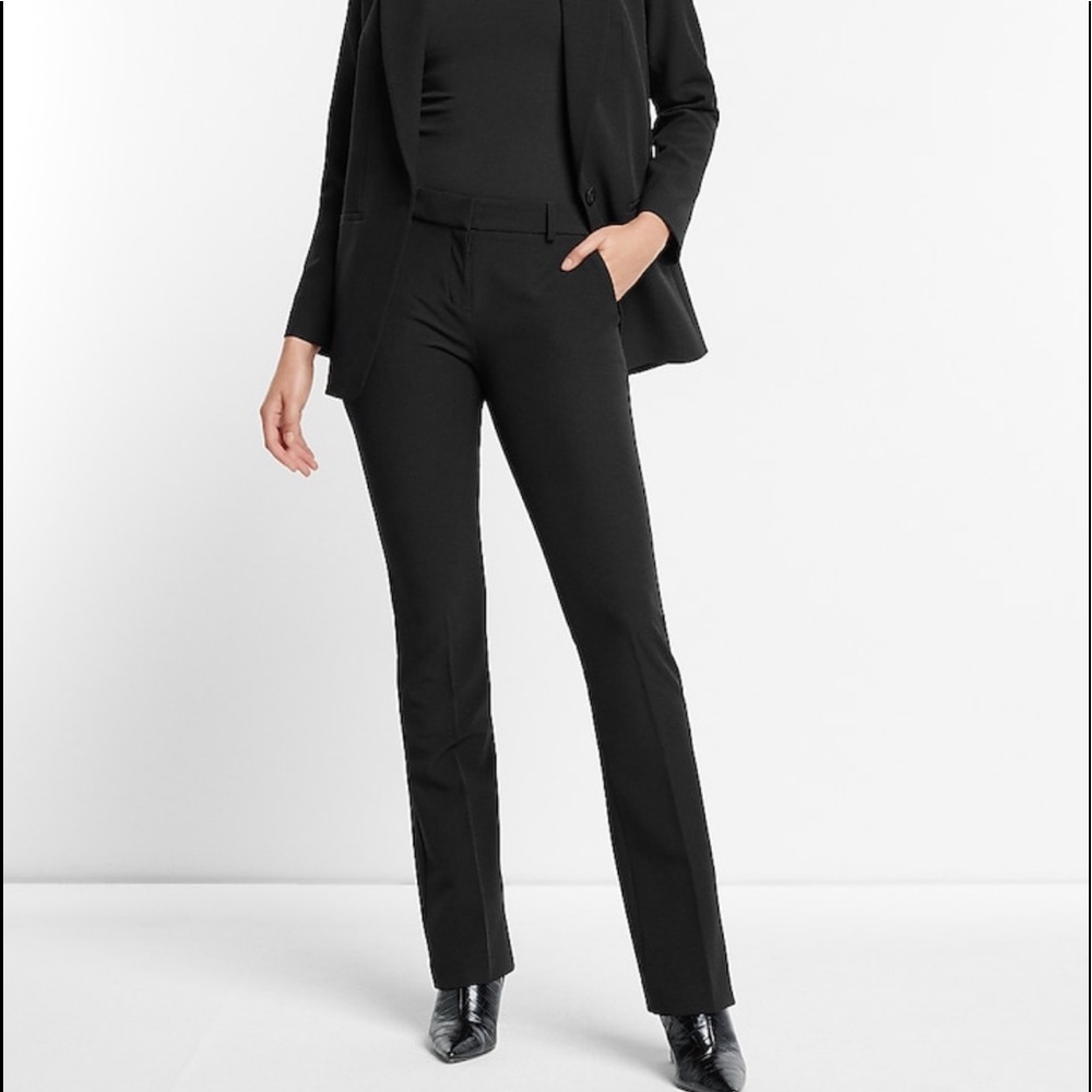 Editor Mid Rise Bootcut Pant - EXPRESS - Picture 2 of 3